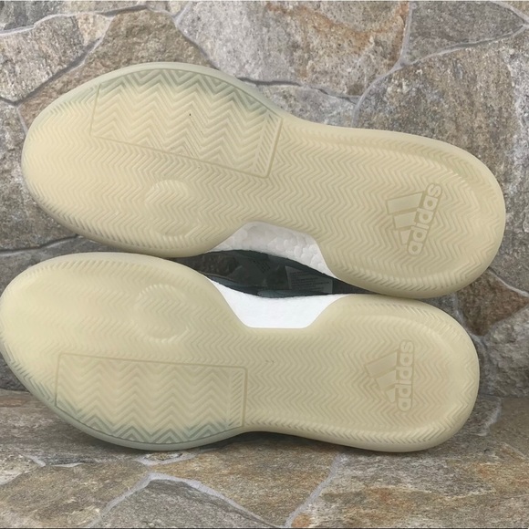 adidas men tennis shoe 9  Zone Boost Pusha T ‘King Push’ new - Picture 4 of 12